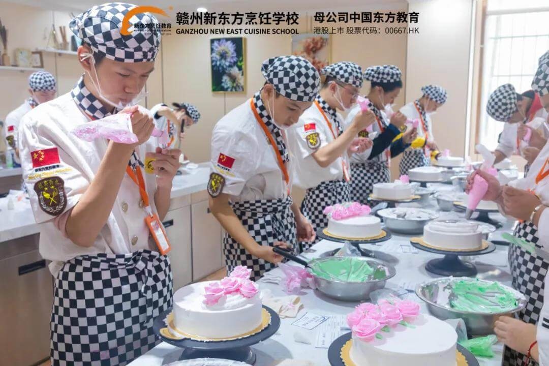 秀技能水平,展学习成果| 赣州新东方西点技能阶段考核精彩回顾!