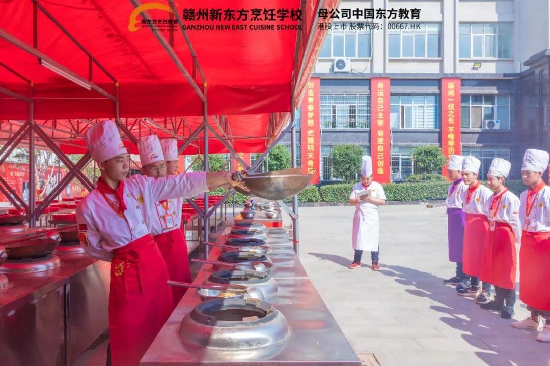 阶段考核 | 是时候展示真正的技术了,大厨精英2001班刀光锅影显真功!