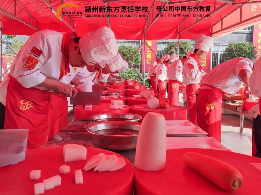阶段考核 | 是时候展示真正的技术了,大厨精英2001班刀光锅影显真功!