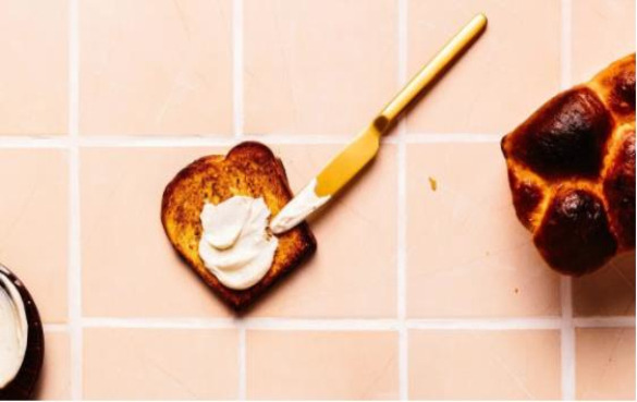 酸奶油 酸奶油怎么吃?有什么功效与副作用?